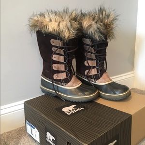 Brand new Sorel snow boots